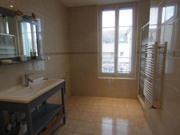 Maison de ville avec cour