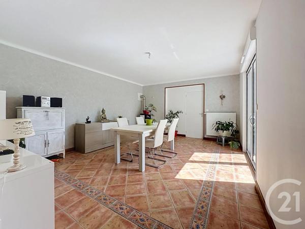Maison à vendre  5 pièces - 115,70 m 2   VAILLY  - 10
