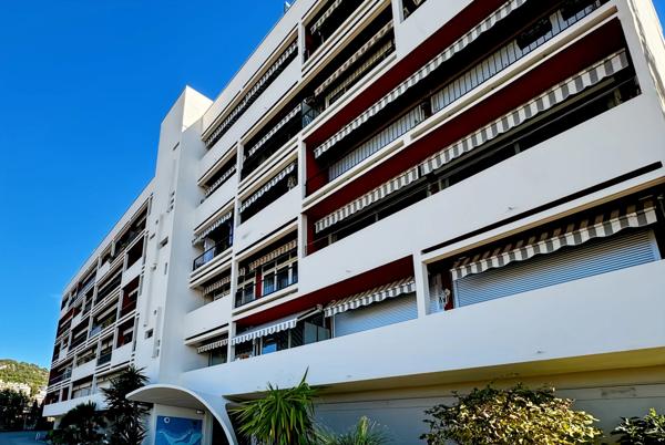 Appartement 3 pièces - 57 m² Exclusivité efficity