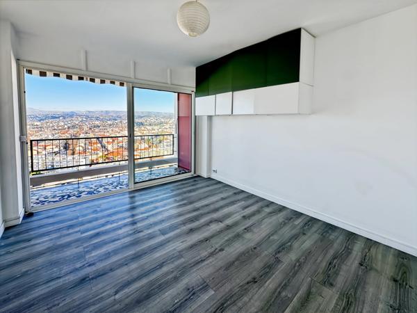 Appartement 3 pièces - 57 m² Exclusivité efficity