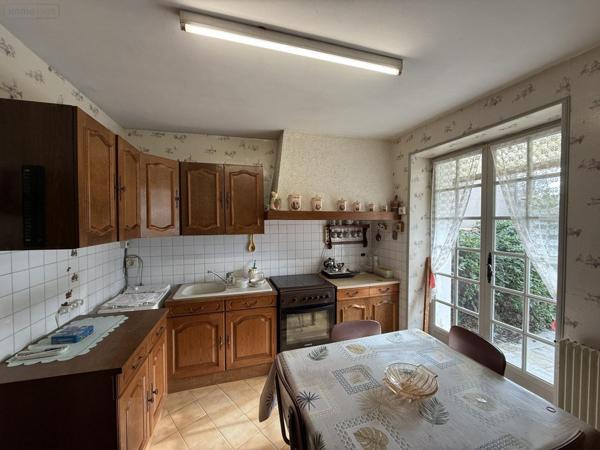 Maison à vendre à Vendat dans l'Allier (03110), ref : 2026/1002-03020