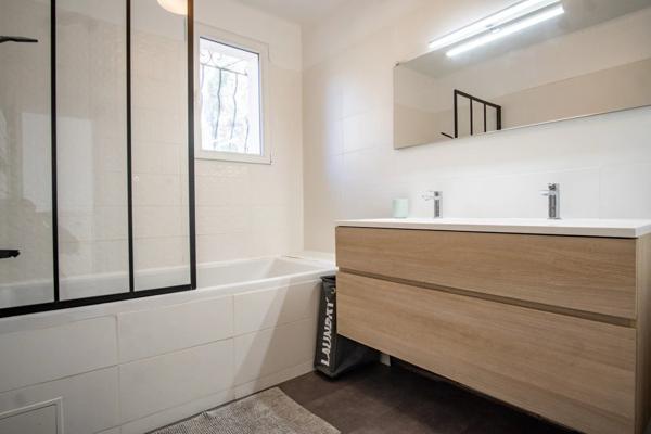 Vente Propriété 6 pièces 165 m2 à Pourrières