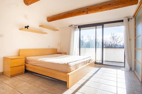 Vente Propriété 6 pièces 165 m2 à Pourrières