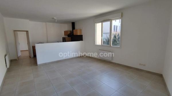 Appartement à vendre 5 pièces de 113 m² - BAR LE DUC - parking - ascenseur.