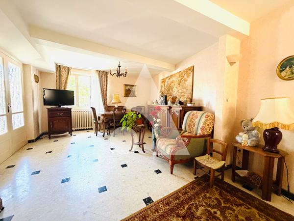 Maison 6 pièces 214.93 m2