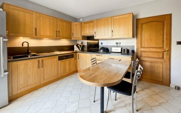 Maison à vendre    5 pièces •  Escalquens