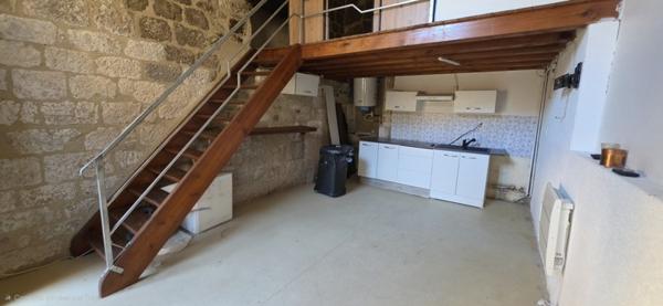 Appartement à vendre 56 000 € Puylaroque 2 p 32 m² DPE D