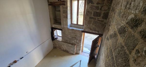 Appartement à vendre 56 000 € Puylaroque 2 p 32 m² DPE D