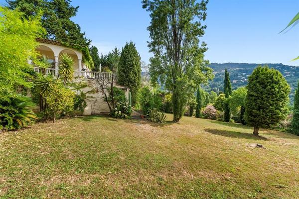 Vente Villa de luxe Grasse 7 Pièces 320 m²