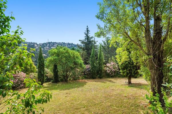 Vente Villa de luxe Grasse 7 Pièces 320 m²