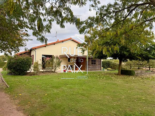 79600 AIRVAULT Maison plain pied à Airvault - 186 m2