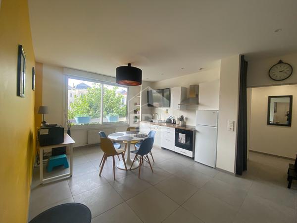 Appartement - 5 pièce(s) - 107 m2