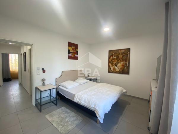 Appartement - 5 pièce(s) - 107 m2