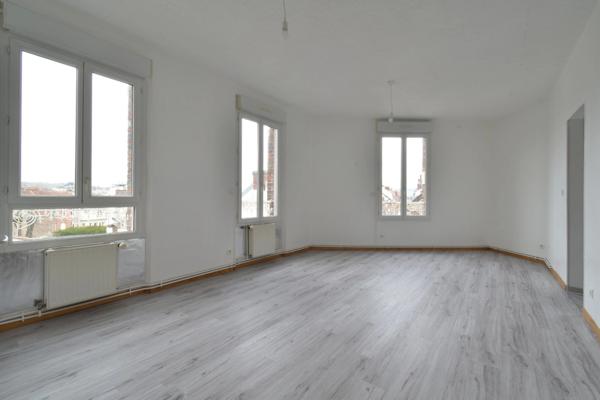 Appartement à louer 4 pièces EPERNAY (51)