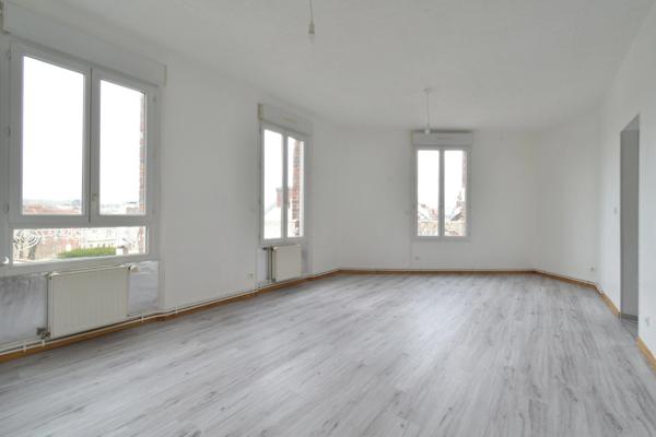 Appartement à louer 4 pièces EPERNAY (51)
