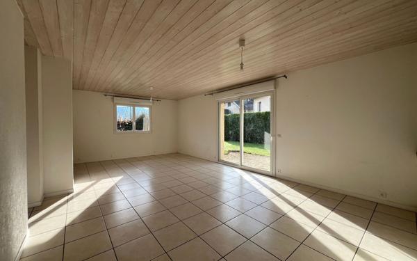 Maison à vendre    3 pièces •  Albens