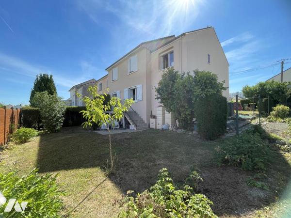 FAGNIERES (51510), maison de 6 pièces. Terrain de 401 m². Bon état. Garage.