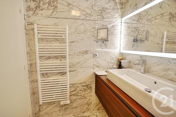 Appartement F5 à vendre  5 pièces - 113,08 m2 LYON - 69007