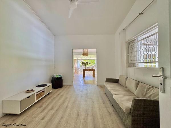 EN EXCLUSIVITE - ENSEMBLE IMMOBILIER TOURISTIQUE – MAISON + 6 GÎTES – EMPLACEMENT PREMIUM À SAINT-FRANÇOIS