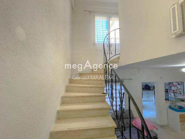 Maison à LA GARDE-FREINET, 83680 - 4 pièces 90m²