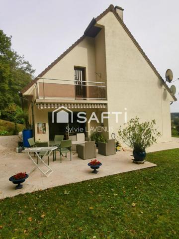 A VAUXBUIN 02, BELLE PROPRIETE DE 147 M2 AVEC SOUS-SOL ET DÉPENDANCE SUR SON PARC ARBORÉ DE 4800 M2.