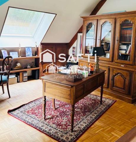 A VAUXBUIN 02, BELLE PROPRIETE DE 147 M2 AVEC SOUS-SOL ET DÉPENDANCE SUR SON PARC ARBORÉ DE 4800 M2.