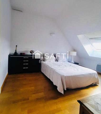 A VAUXBUIN 02, BELLE PROPRIETE DE 147 M2 AVEC SOUS-SOL ET DÉPENDANCE SUR SON PARC ARBORÉ DE 4800 M2.