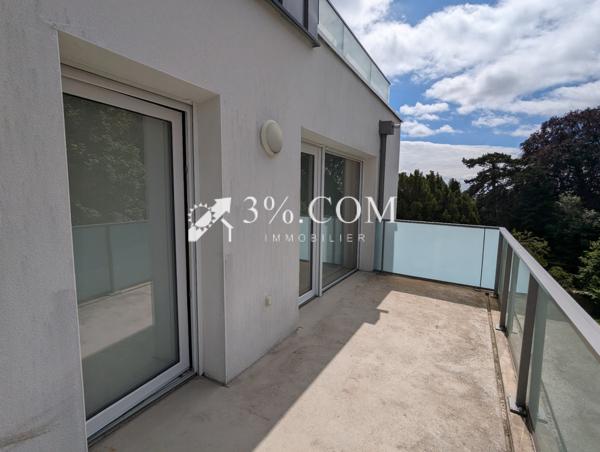 Appartement
                                                                                                                                                                                                                                                                                                                        4 pièce(s)                                                                                                                                                                                                          3 chambre(s)                                                                                                                                                                                                          86  m²