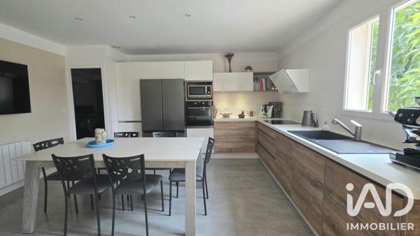 Maison à vendre 8 pièces 180 m² Pont-Saint-Esprit