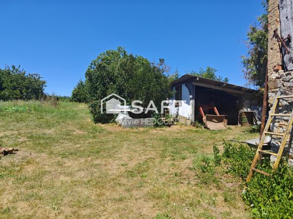 Maison en pierre avec dépendance à rénover