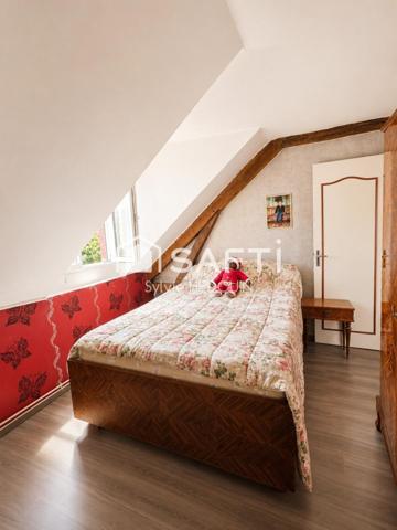 Maison en pierre avec dépendance à rénover