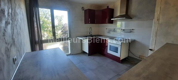 Saint-Jean-De-Losne : appartement disponible pour juillet-aout  dernier étage en location