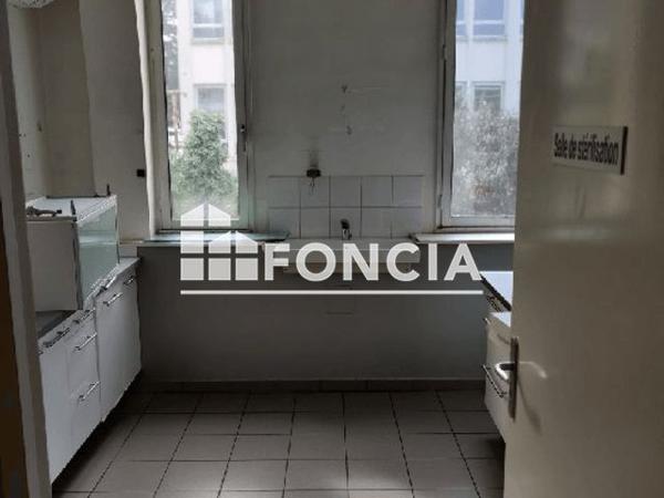 Location Local commercial 6 pièces 289 m² - 185 AVENUE DES ETATS-UNIS Toulouse 31200