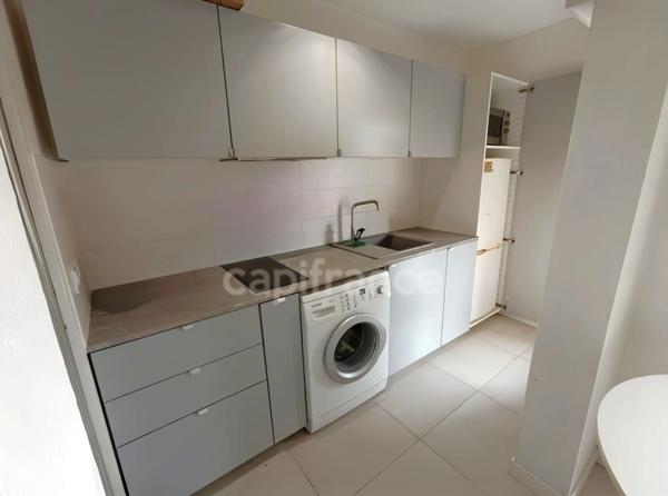 Charmant 2 pièces 37,41 m² — 4ᵉ étage avec terrasse et vue dégagée — Rue Jules Vallès, Sète