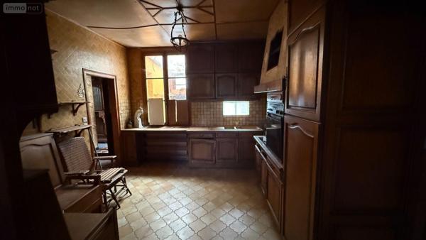 Maison à restaurer à vendre à Châlons-en-Champagne dans la Marne (51000), ref : 51001-146