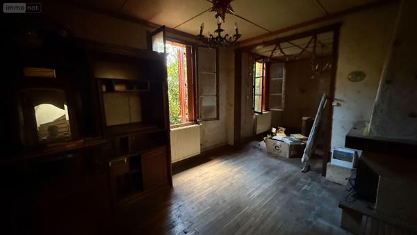 Maison à restaurer à vendre à Châlons-en-Champagne dans la Marne (51000), ref : 51001-146