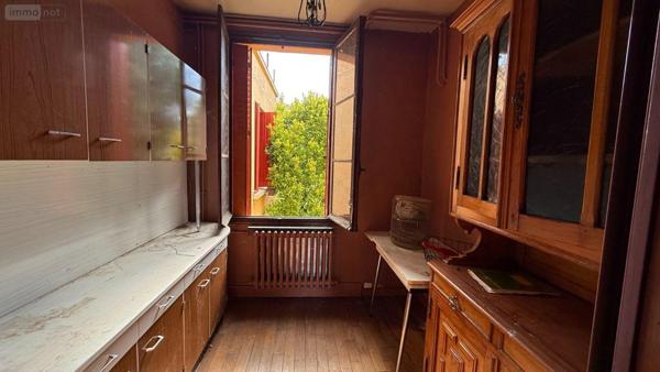 Maison à restaurer à vendre à Châlons-en-Champagne dans la Marne (51000), ref : 51001-146