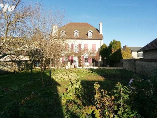 FRAISANS (39700) MAISON DE MAITRE