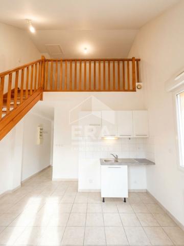 A VENDRE TOURS - Immeuble de 10 pièces et 179.55 m2