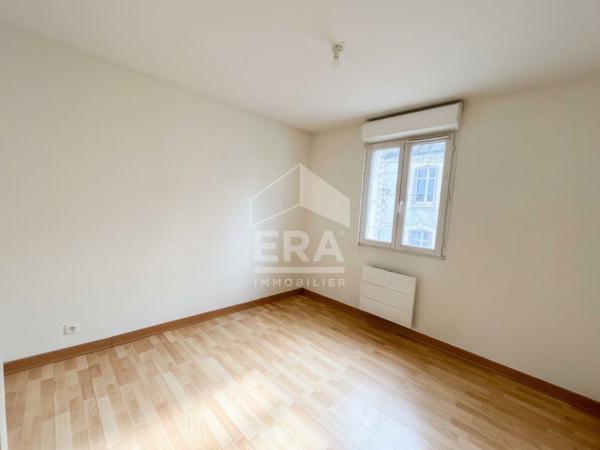 A VENDRE TOURS - Immeuble de 10 pièces et 179.55 m2