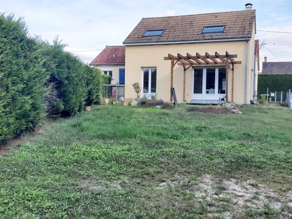 5ch, jardin, a la campagne.