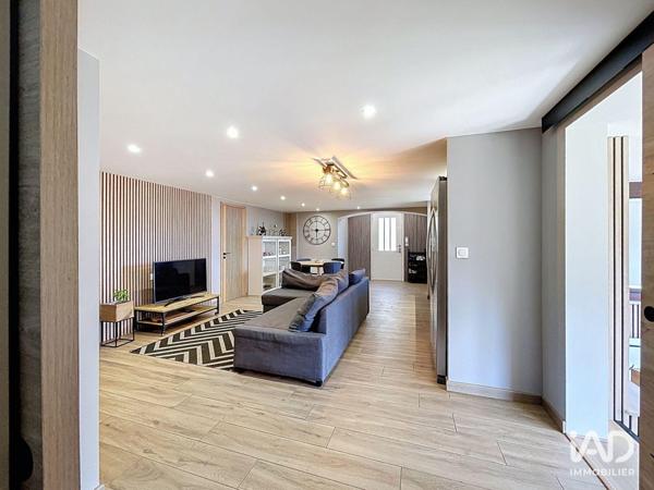 Maison à vendre 7 pièces 238 m² Sevrier