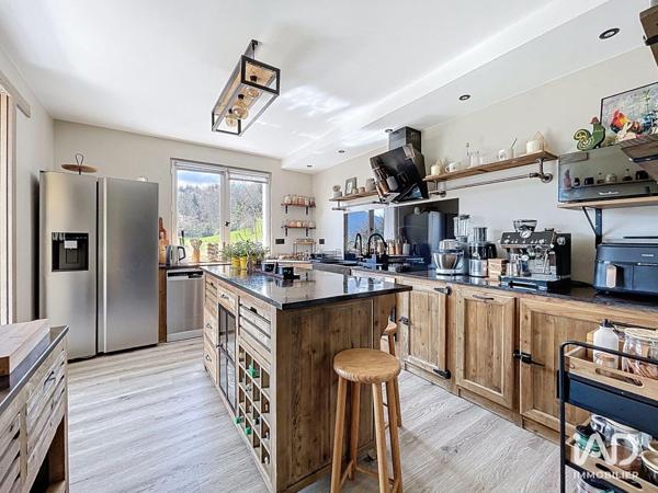 Maison à vendre 7 pièces 238 m² Sevrier