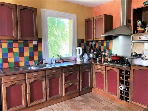 MAISON DE VILLE, 135M², 4 CHAMBRES.