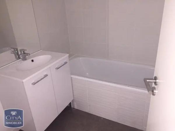 Appartement à louer 3 pièces 64.18m²