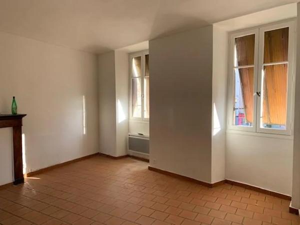 Appartement à louer aux Vans (07140)