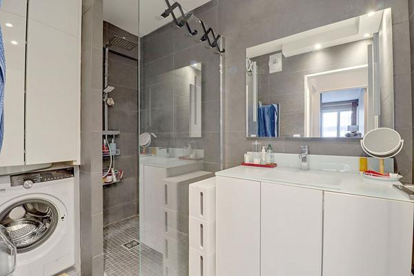 Charmant 2 pièces de 46m2 avec balcon - Dugommier