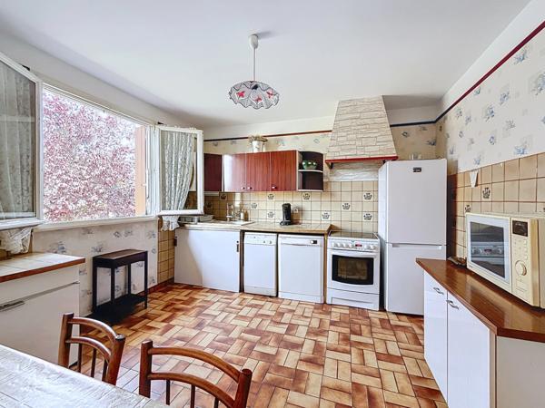 Maison 107m2 6 pièces - quartier LA JACQUIERE