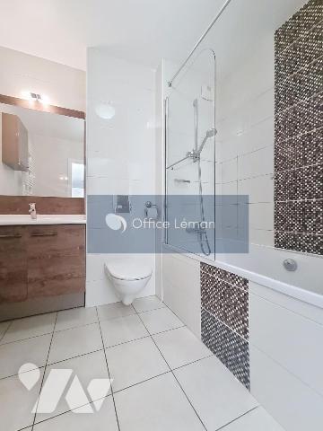 Appartement de type 4 dans résidence récente