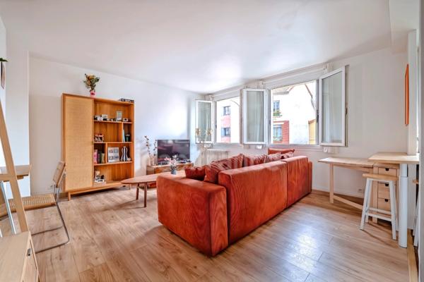 Dpt Seine Saint Denis (93), à vendre BAS-MONTREUIL limite VINCENNES, appartement T2 de 45 m² Sud-Ouest